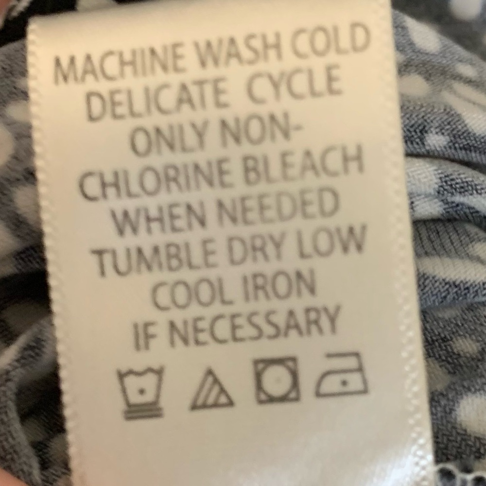 Max Studio Monochrome Patterned Garment - image 8